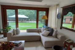Huge 7 Bedroom House and Lot in Tahanan Village Paranaque