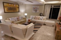 Salcedo Park Luxury Condo - 3 Spacious Bedroom in Makati for SALE