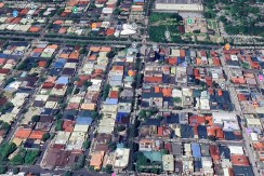 For Sale: Corner Property in Makati City (CL/PPF533)